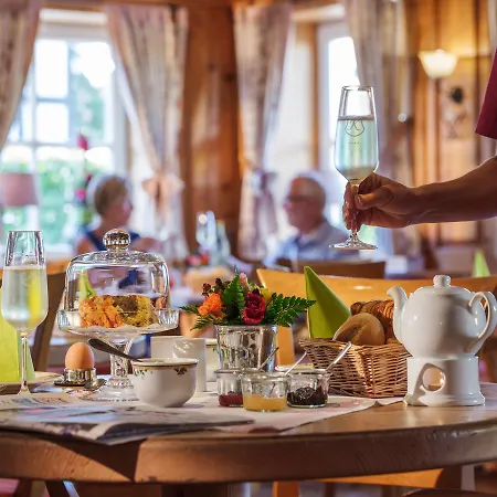 فندق Romantik Knippschild